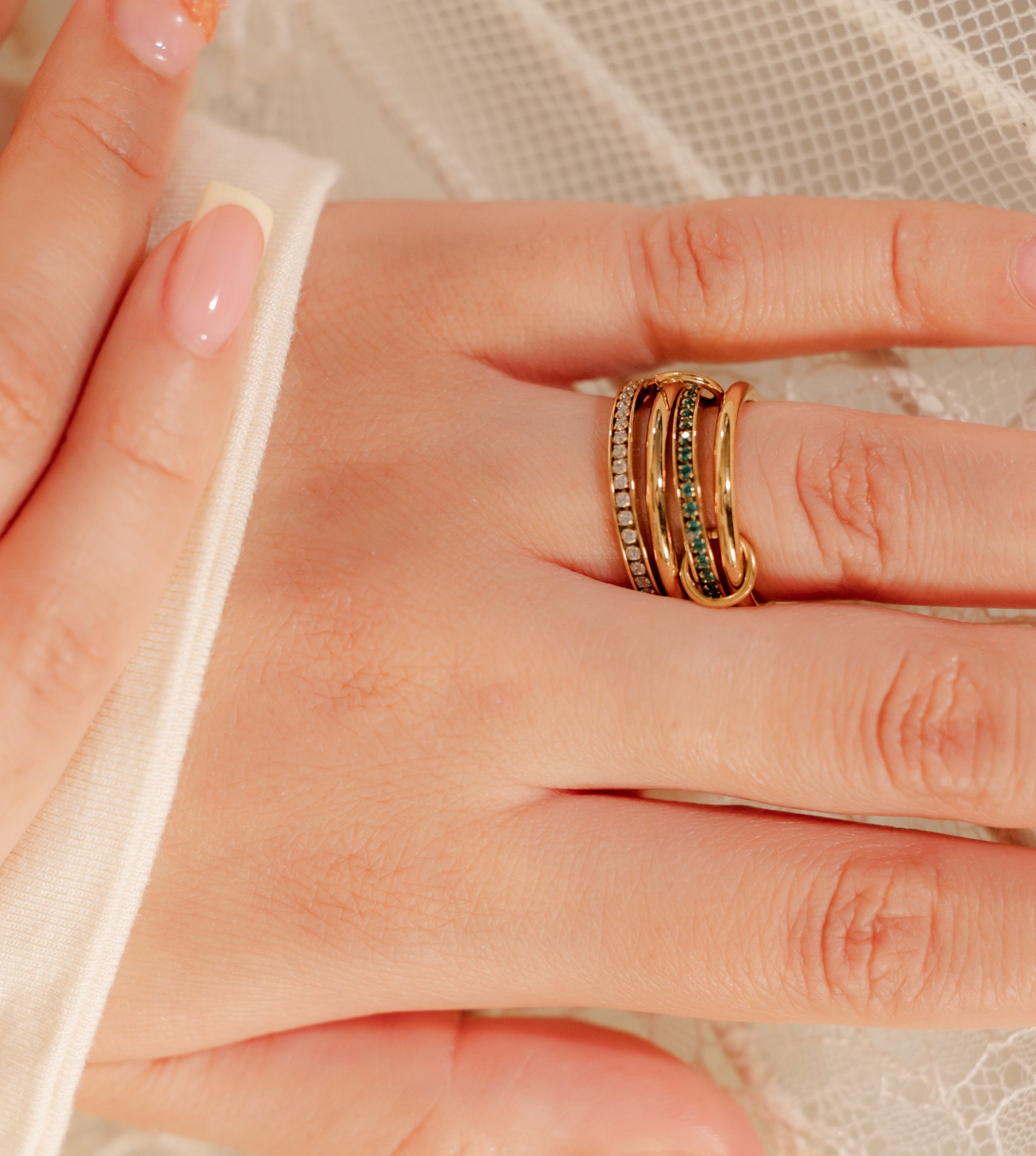 Elara Ring Stack